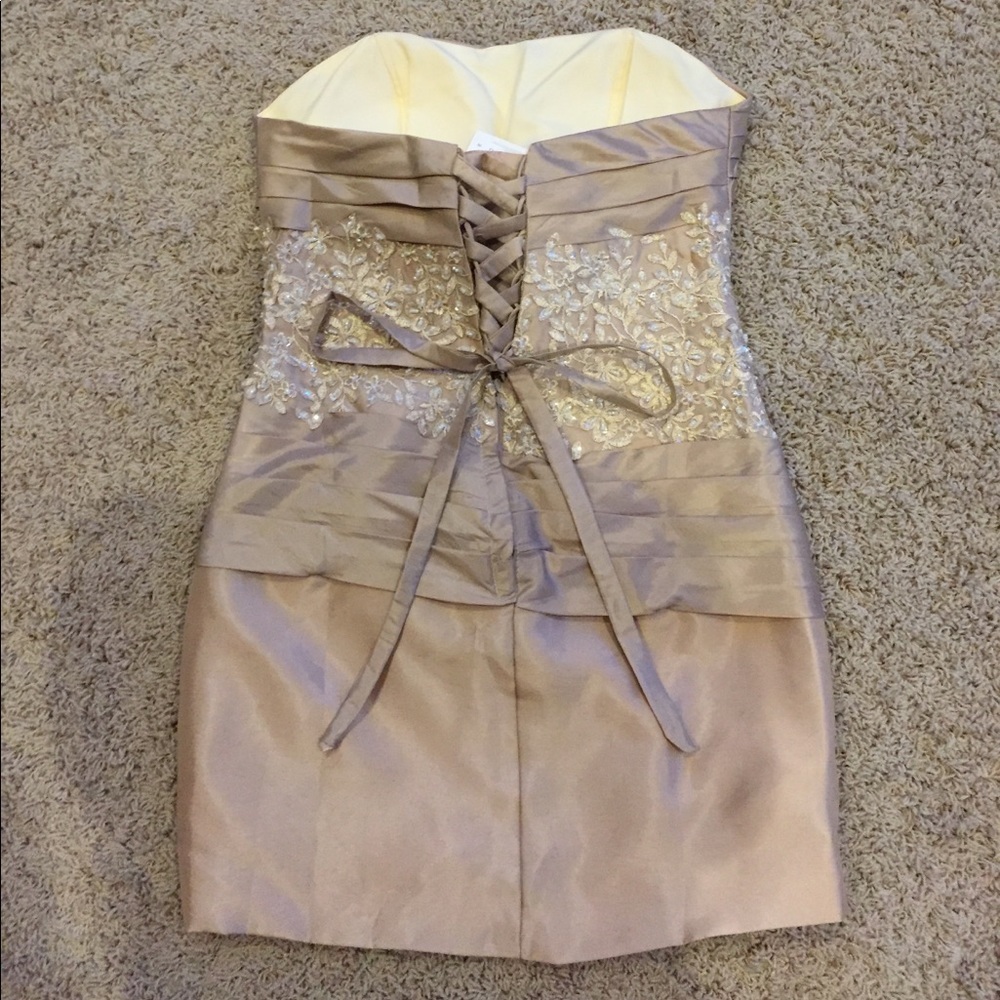 Gorgeous gold beautifully detailed tube dress - Picture 3 of 6